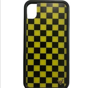 Iphone XR Checkers Wildflower case